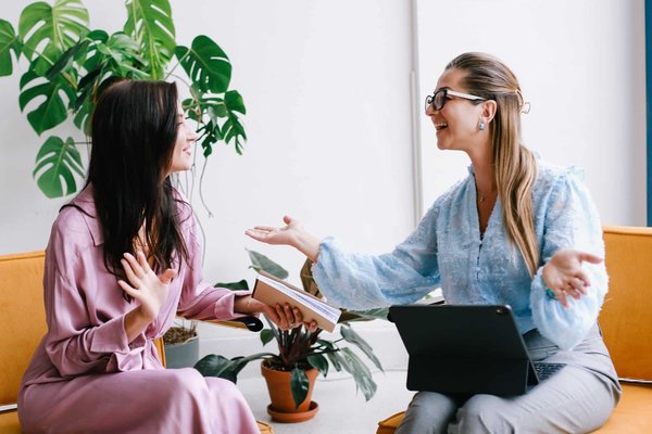 Quels moyens pour encourager le dialogue intergénérationnel sur les changements législatifs ?